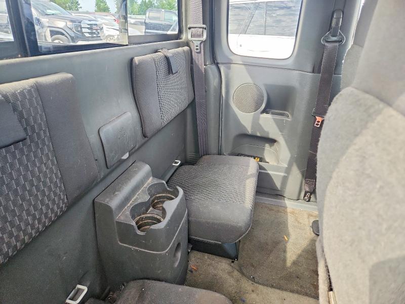 Photo 10 from auction – 2006 CHEVROLET COLORADO with VIN 1GCDT196968216641