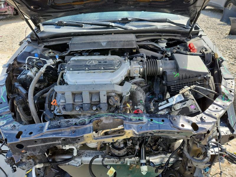 Photo 11 from auction – 2014 ACURA TL with VIN 19UUA8F31EA005953
