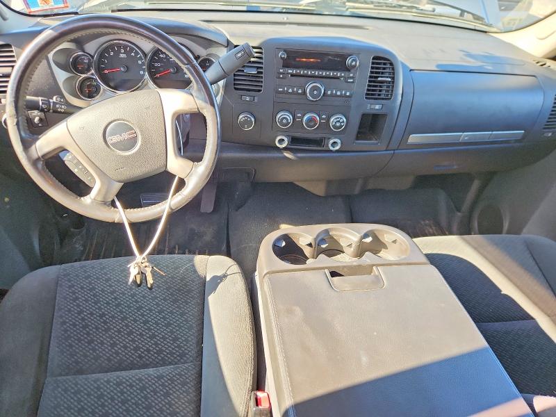 Photo 8 from auction – 2008 GMC SIERRA with VIN 2GTEK19C581218857