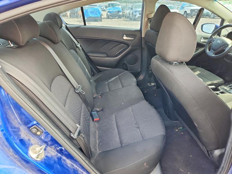 Photo 10 from auction – 2018 KIA FORTE with VIN 3KPFK4A78JE273803