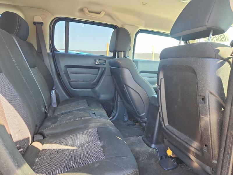 Photo 11 from auction – 2007 HUMMER H3 with VIN 5GTDN13E378105765