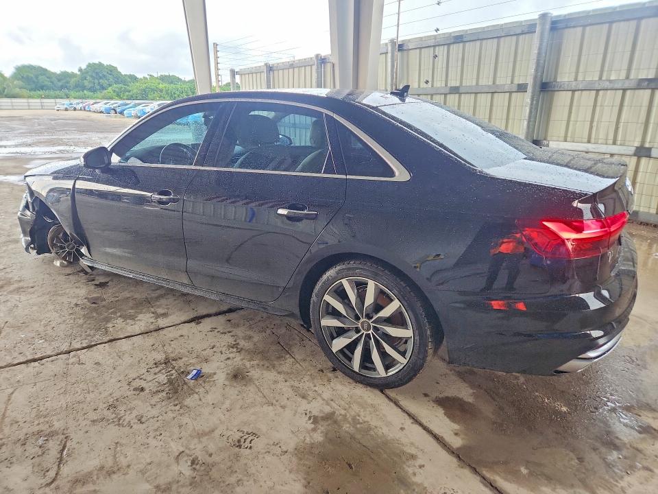 Photo 2 from auction – 2022 AUDI A4 with VIN WAUABAF48NN014024