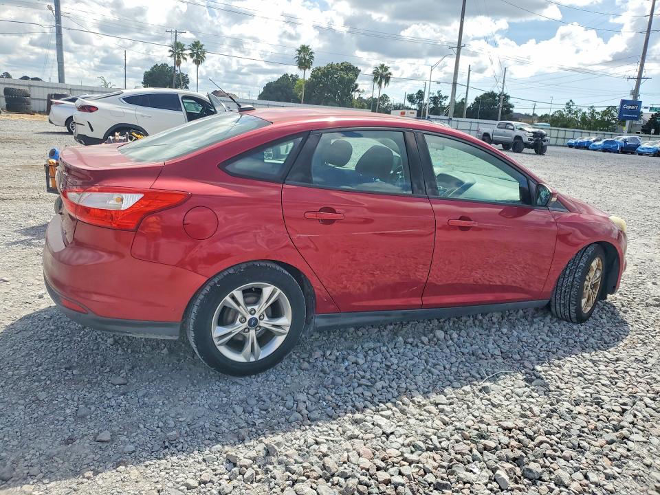 Photo 3 from auction – 2014 FORD FOCUS with VIN 1FADP3F29EL202094