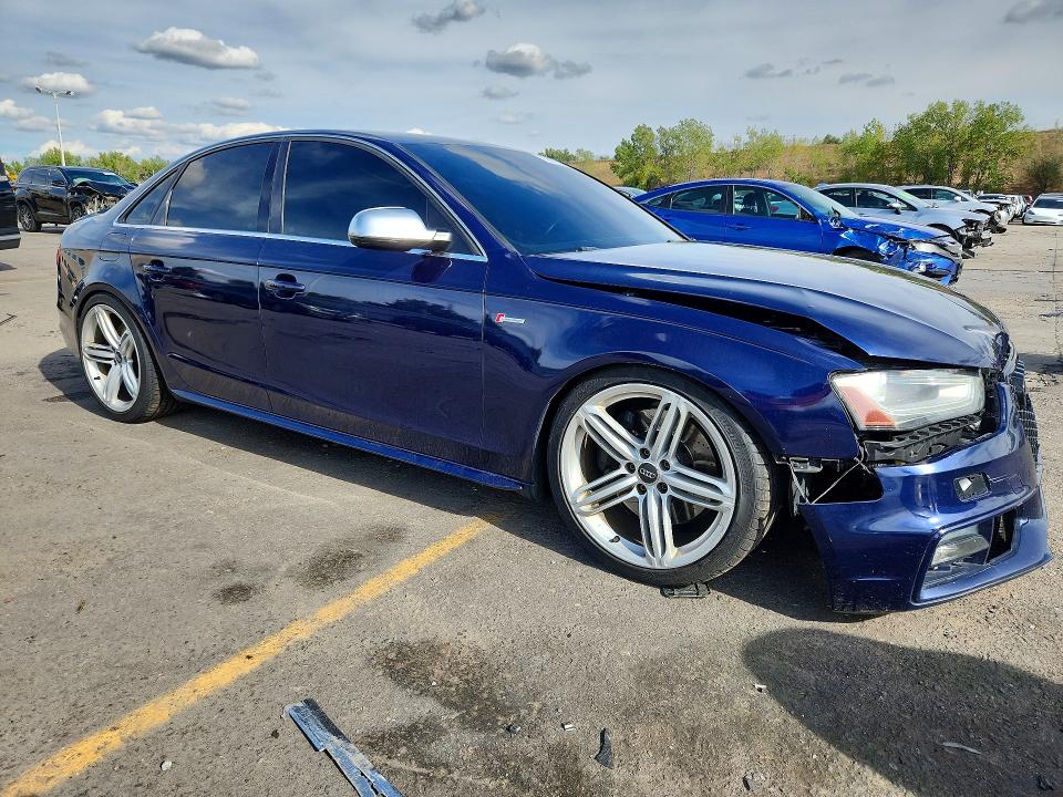 Снимка 4 от търг – 2013 AUDI S4 с VIN WAUBGAFLXDA104617