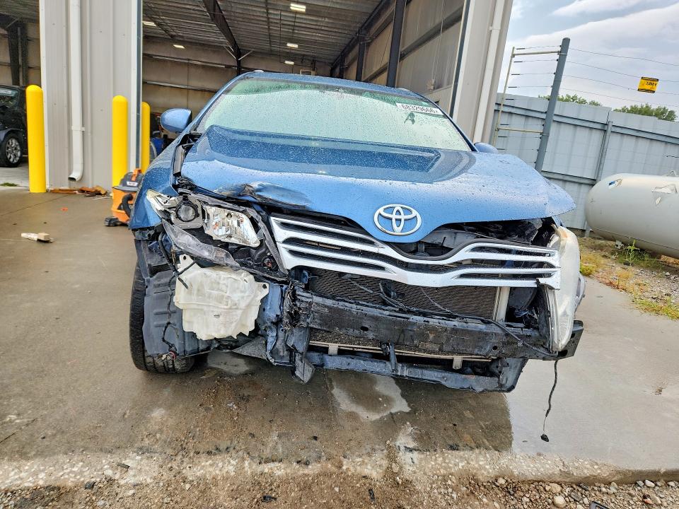 Снимка 5 от търг – 2010 TOYOTA VENZA с VIN 4T3ZA3BB7AU024295