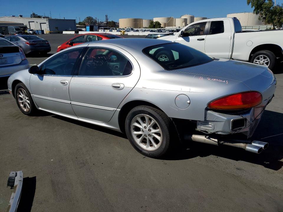 Photo 2 from auction – 2001 CHRYSLER LHS with VIN 2C3HC56G61H584689