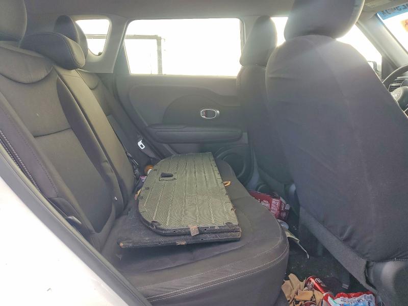 Photo 10 from auction – 2015 KIA SOUL with VIN KNDJN2A20F7180176