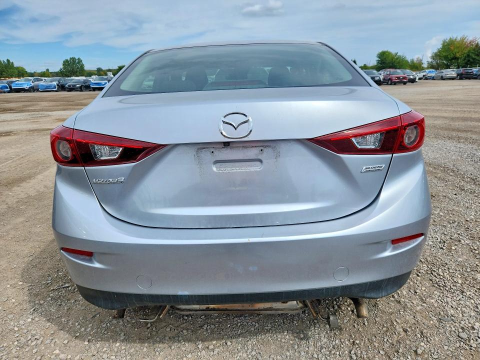 Photo 6 from auction – 2018 MAZDA 3 with VIN 3MZBN1V70JM238044