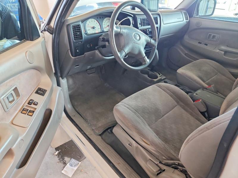 Снимка 8 от търг – 2004 TOYOTA TACOMA с VIN 5TESN92N14Z338021