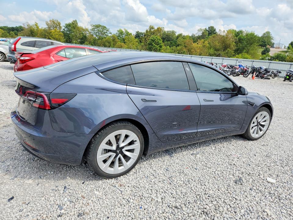 Фото 3 с аукциона – 2022 TESLA MODEL 3 с VIN 5YJ3E1EA0NF142959