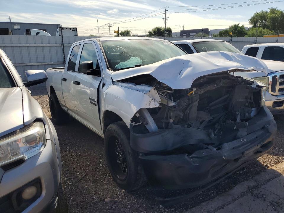 صورة رقم 4 من المزاد - 2018 RAM 1500 مع VIN 1C6RR6FG3JS283916