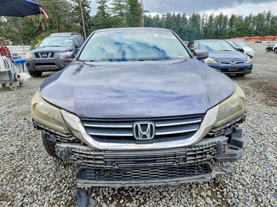Photo 5 from auction – 2013 HONDA ACCORD with VIN 1HGCR2F8XDA079979