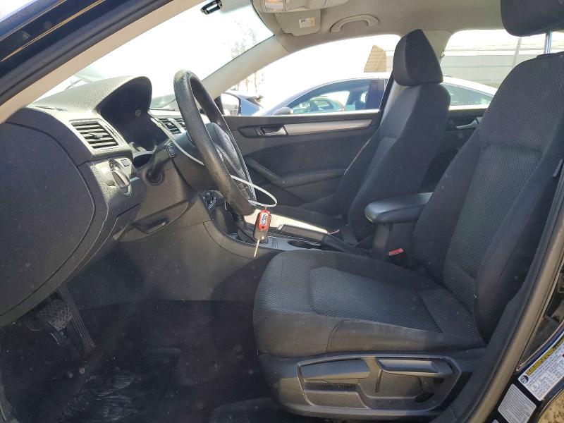 Снимка 7 от търг – 2015 VOLKSWAGEN PASSAT с VIN 1VWAT7A31FC075940