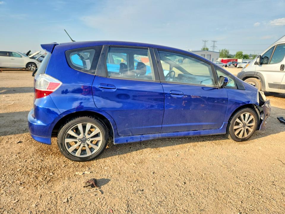 Photo 3 from auction – 2013 HONDA FIT with VIN JHMGE8H55DC069347