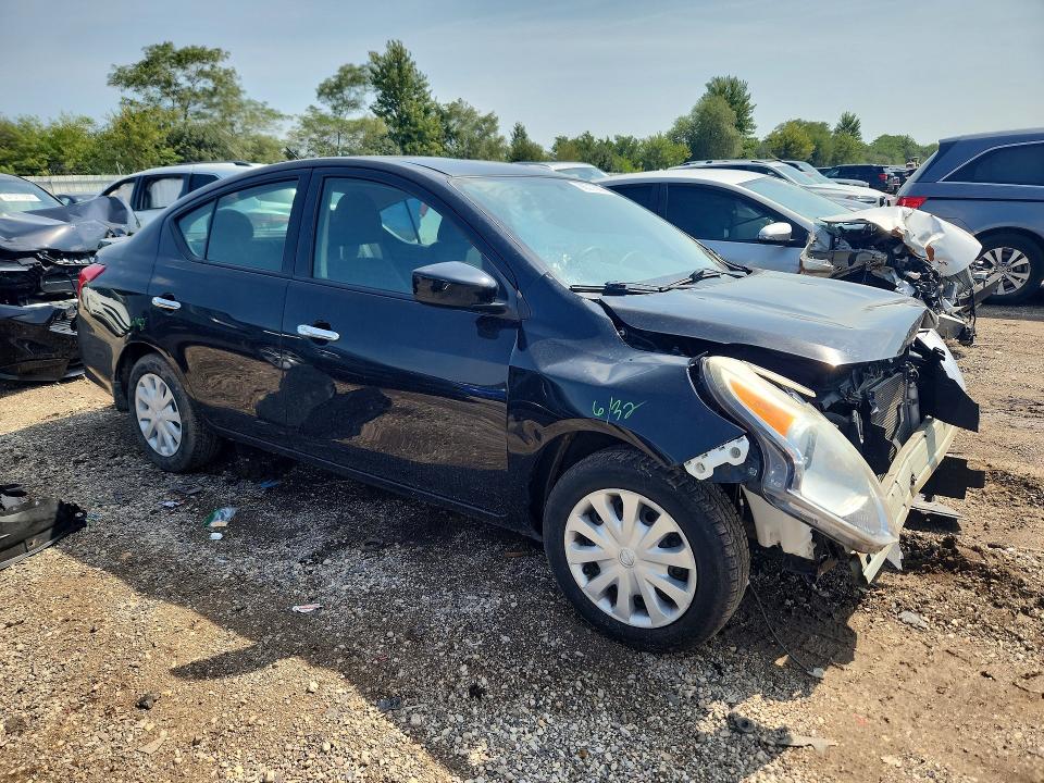Photo 4 from auction – 2018 NISSAN VERSA with VIN 3N1CN7AP8JL819784
