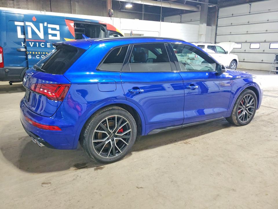 Photo 3 from auction – 2021 AUDI SQ5 with VIN WA1B4AFY2M2030721