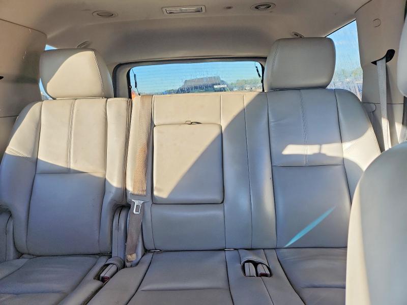 Photo 10 from auction – 2011 CHEVROLET TAHOE with VIN 1GNSCBE06BR191966