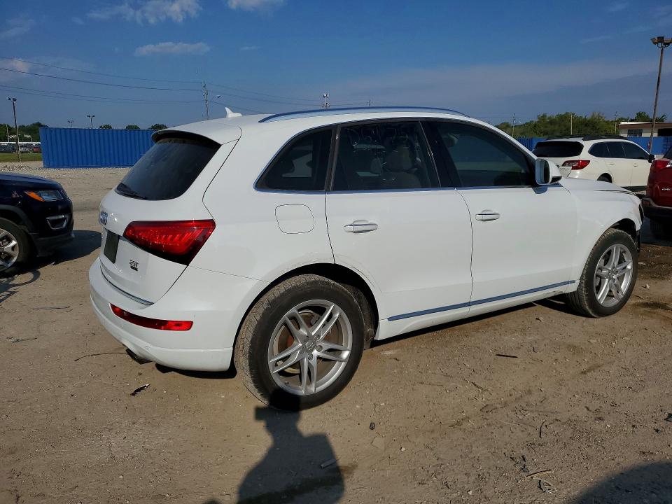 Foto 3 de la subasta – 2016 AUDI Q5 con VIN WA1L2AFP7GA069753