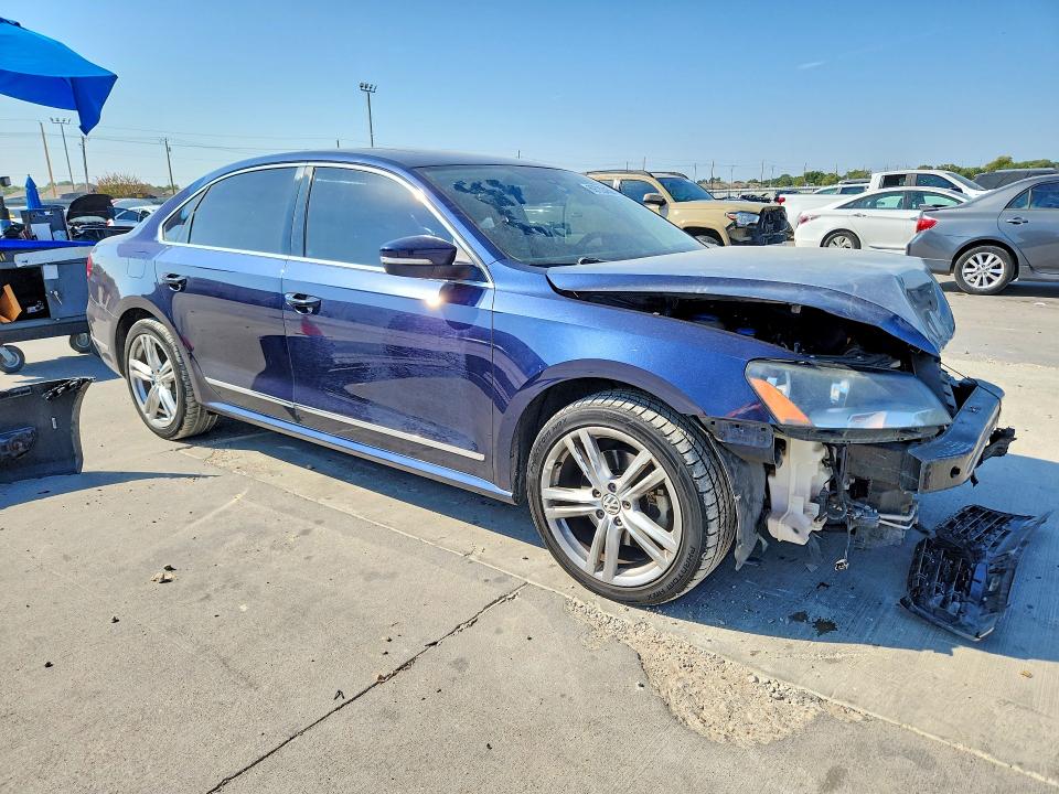 Photo 4 from auction – 2014 VOLKSWAGEN PASSAT with VIN 1VWBN7A31EC063977