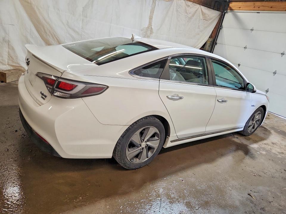 Снимка 3 от търг – 2016 HYUNDAI SONATA HYBRID с VIN KMHE34L1XGA014349