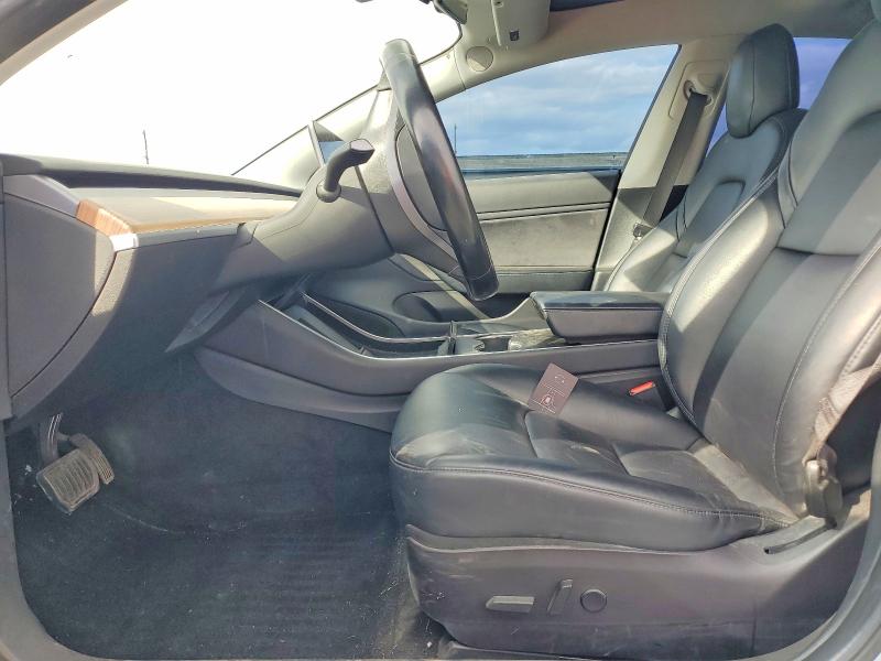 Photo 7 from auction – 2018 TESLA MODEL 3 with VIN 5YJ3E1EA1JF017169