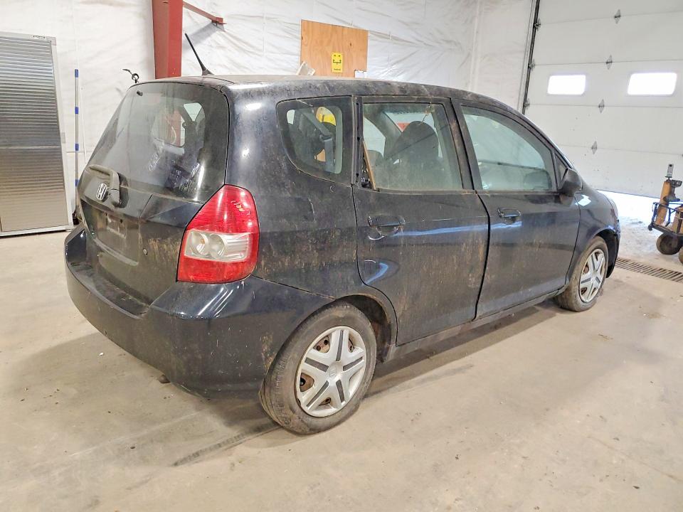 Photo 3 from auction – 2008 HONDA FIT with VIN JHMGD37478S060076