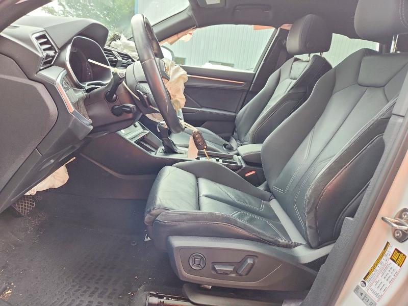 Фото 7 с аукциона – 2020 AUDI Q3 с VIN WA1EECF30L1045233