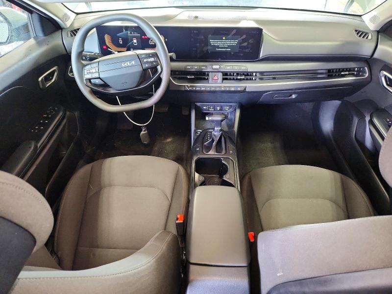 Photo 8 from auction – 2026 KIA K4 with VIN 3KPFT4DE3TE253811