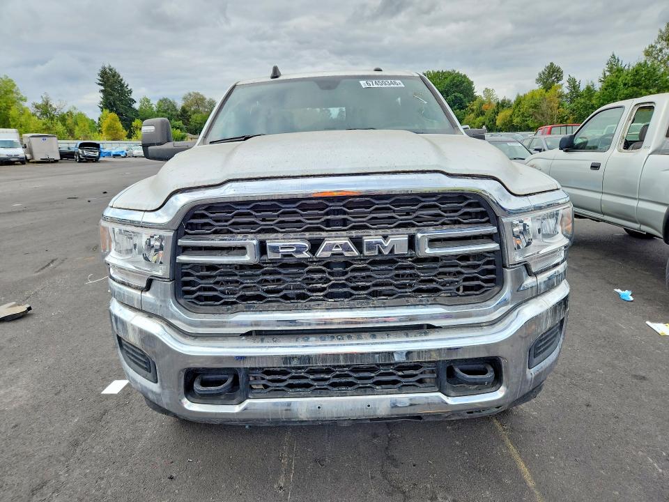Photo 5 from auction – 2023 RAM 2500 with VIN 3C6UR5CL6PG538970