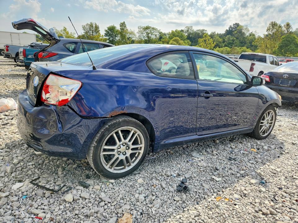 Foto 3 de la subasta – 2006 SCION TC con VIN JTKDE177460081145