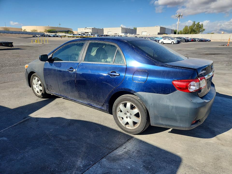 Снимка 2 от търг – 2013 TOYOTA COROLLA с VIN 5YFBU4EE0DP185350
