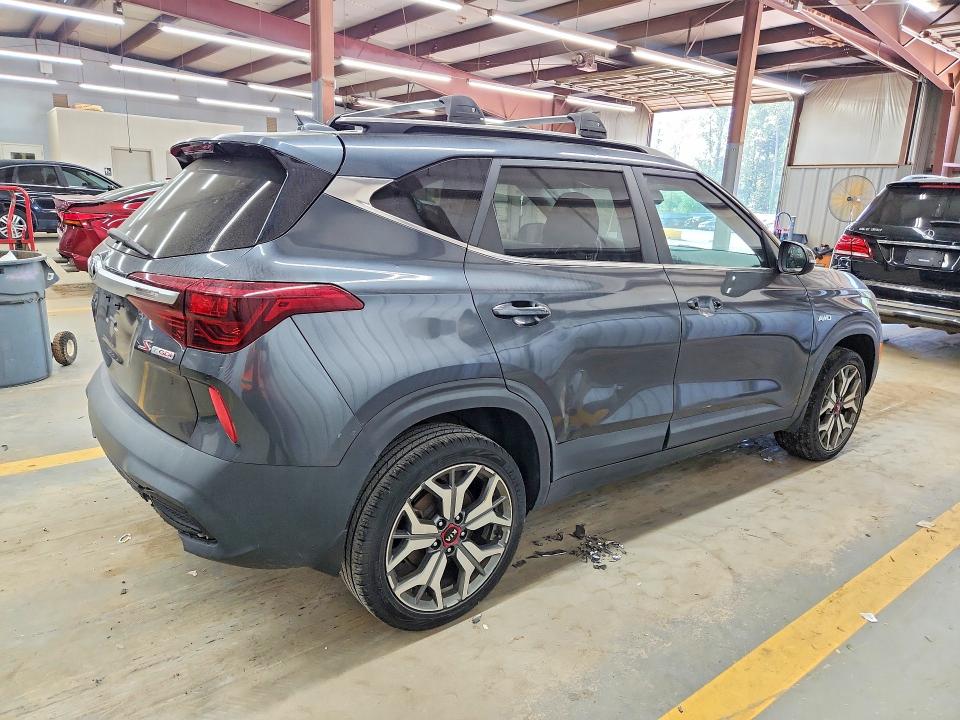 Foto 3 de la subasta – 2021 KIA SELTOS con VIN KNDEUCA26M7088111