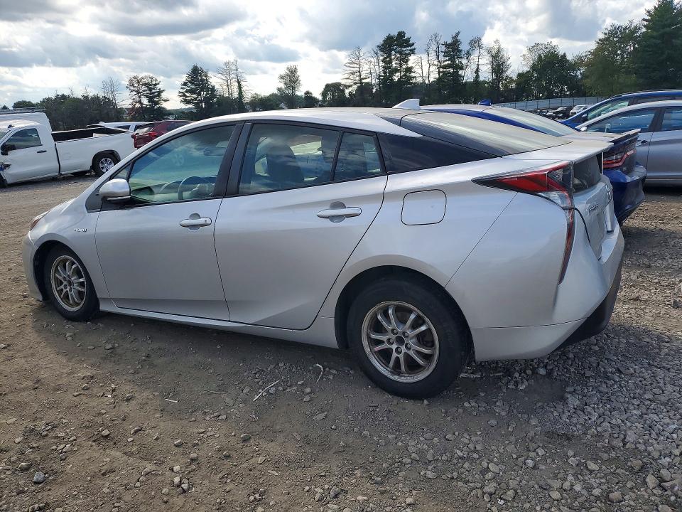 Photo 2 from auction – 2017 TOYOTA PRIUS with VIN JTDKBRFU1H3558743