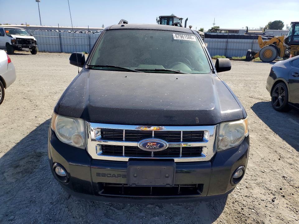 صورة رقم 5 من المزاد - 2011 FORD ESCAPE مع VIN 1FMCU0DG4BKA33885