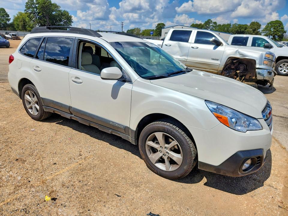 Фото 4 с аукциона – 2013 SUBARU OUTBACK с VIN 4S4BRBCC5D3270549