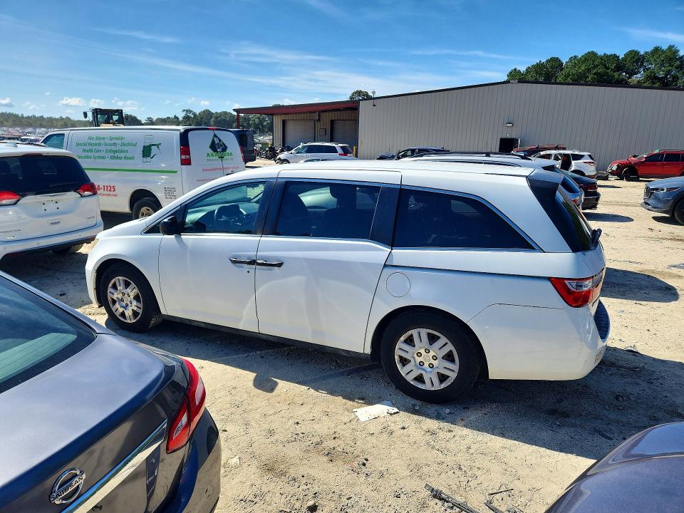 Photo 2 from auction – 2013 HONDA ODYSSEY with VIN 5FNRL5H24DB071923