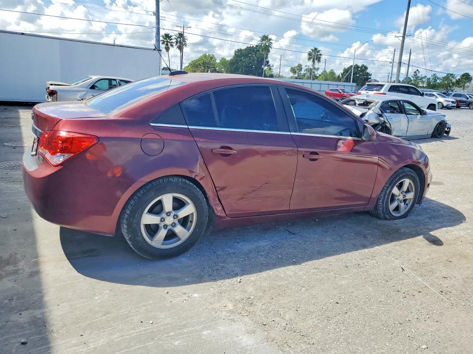 Photo 3 from auction – 2015 CHEVROLET CRUZE with VIN 1G1PC5SB3F7118652