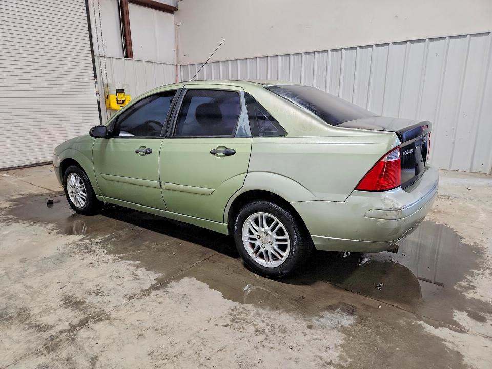 Photo 2 from auction – 2007 FORD FOCUS with VIN 1FAFP34N97W311257