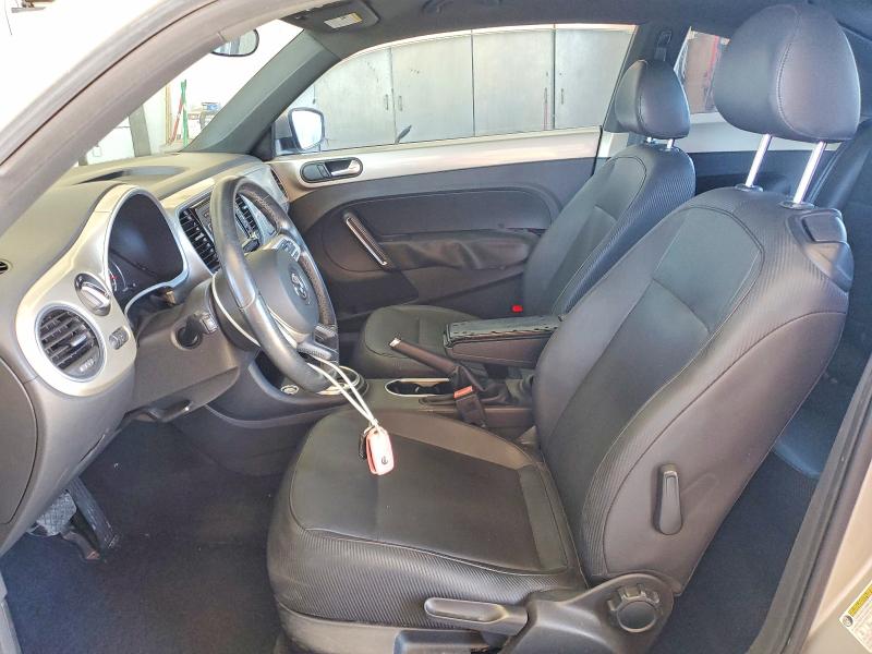 Photo 7 from auction – 2013 VOLKSWAGEN BEETLE with VIN 3VWJP7AT8DM617695