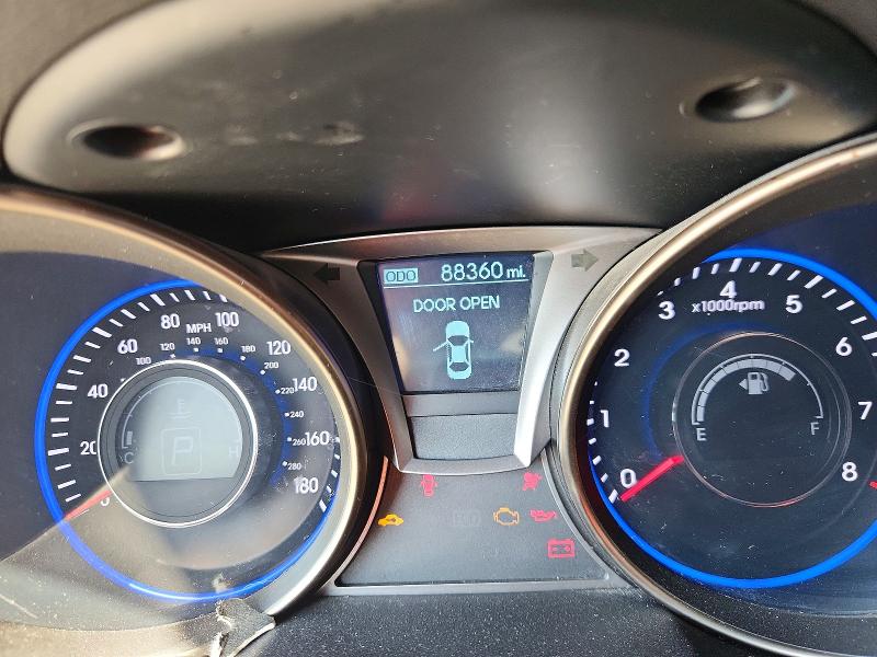 Снимка 9 от търг – 2013 HYUNDAI GENESIS COUPE с VIN KMHHU6KJ3DU111068