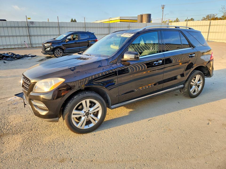 MERCEDES-BENZ ML 2015 с VIN 4JGDA5HB8FA609885 - Снимка от търг