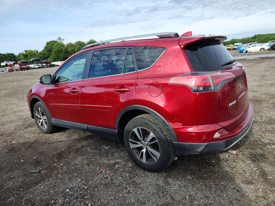Photo 2 from auction – 2018 TOYOTA RAV4 with VIN JTMRFREV6JD224768