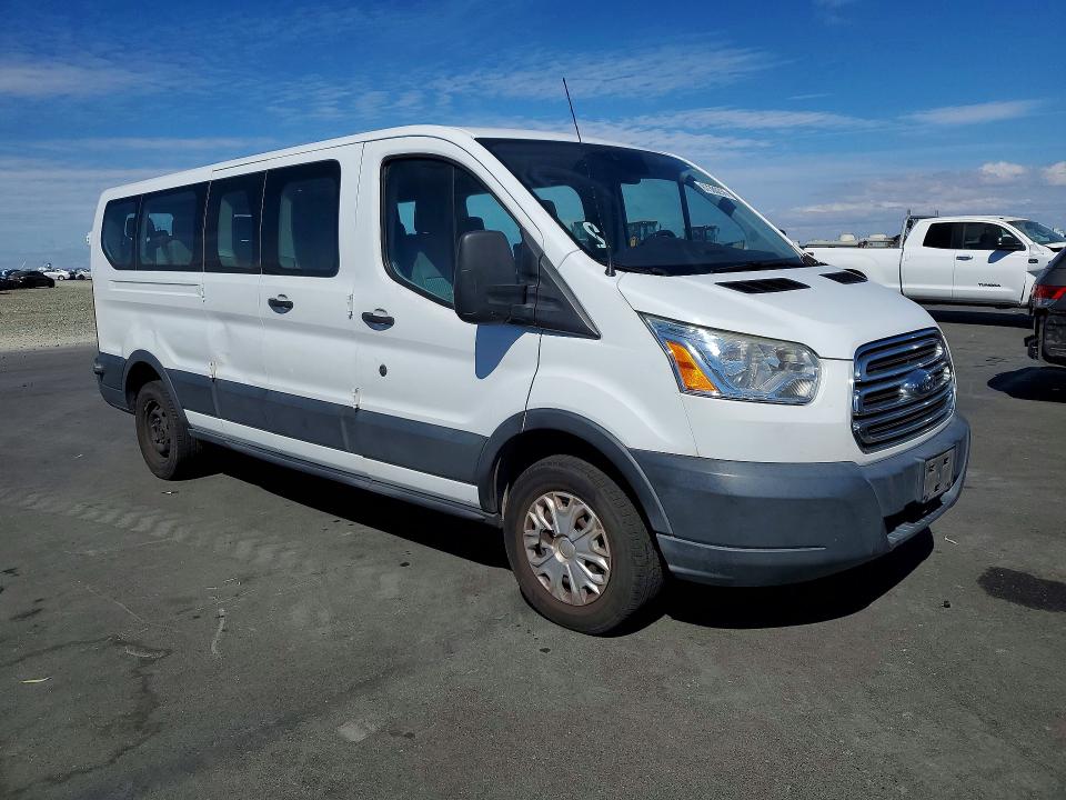 Photo 4 from auction – 2017 FORD TRANSIT with VIN 1FBZX2ZM7HKB14702