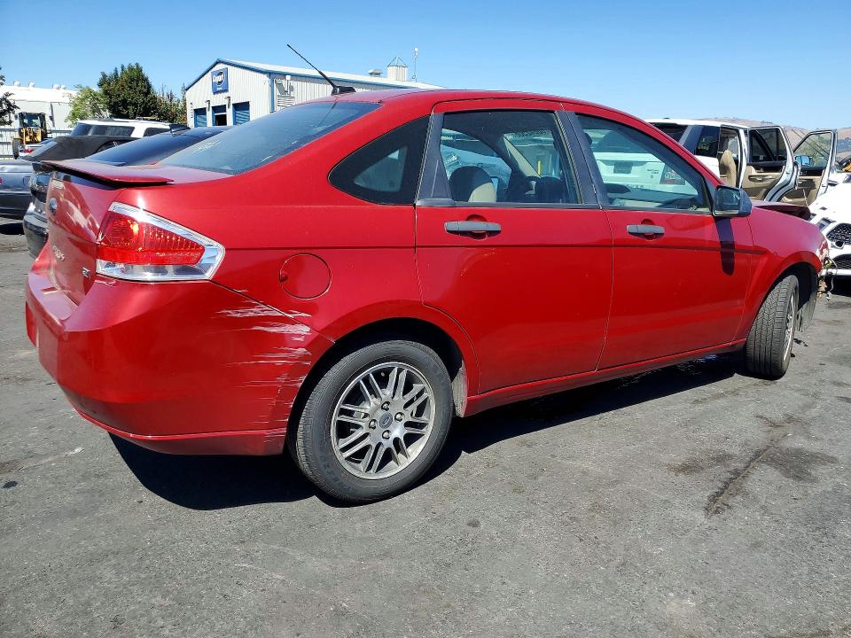 Photo 3 from auction – 2010 FORD FOCUS with VIN 1FAHP3FN7AW191486