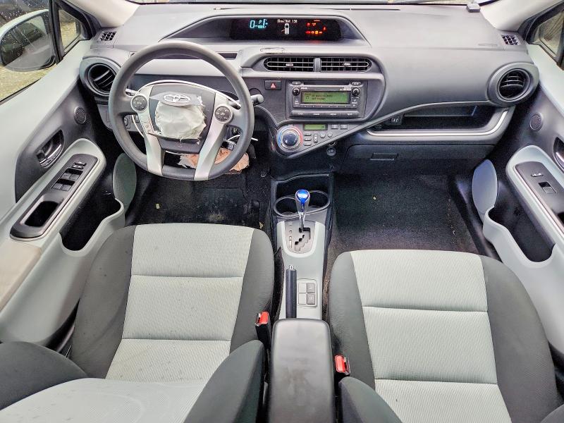 Photo 8 from auction – 2014 TOYOTA PRIUS C with VIN JTDKDTB38E1085242
