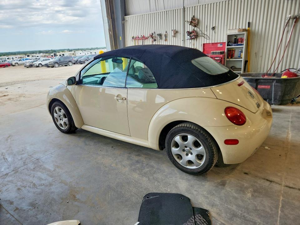 Photo 2 from auction – 2003 VOLKSWAGEN NEW BEETLE with VIN 3VWCD21Y23M333428