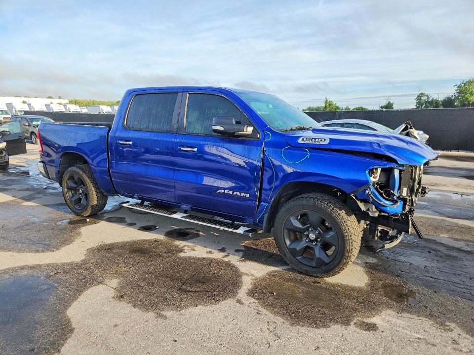 Снимка 4 от търг – 2019 RAM 1500 с VIN 1C6RREFT0KN851398