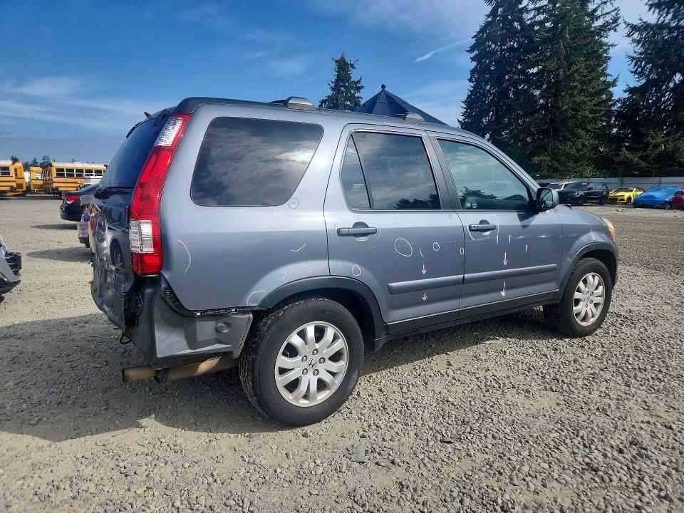 Photo 3 from auction – 2005 HONDA CR-V with VIN JHLRD78965C049834