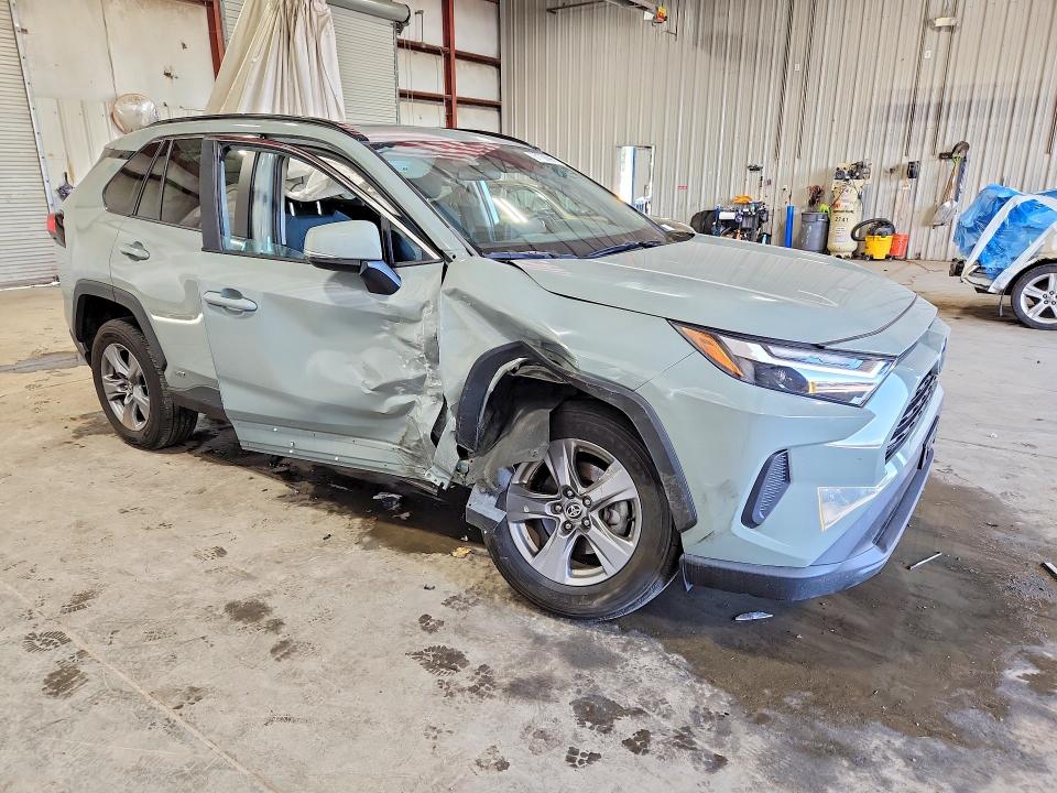صورة رقم 4 من المزاد - 2022 TOYOTA RAV4 مع VIN 4T3RWRFVXNU062652