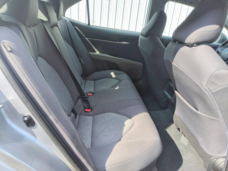 Photo 10 from auction – 2022 TOYOTA CAMRY with VIN 4T1C31AK7NU582443